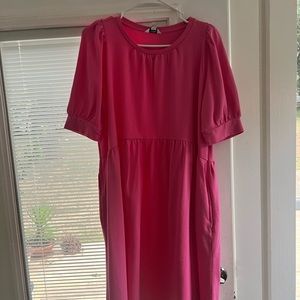 Got Pink Crown & Ivy Dress - M